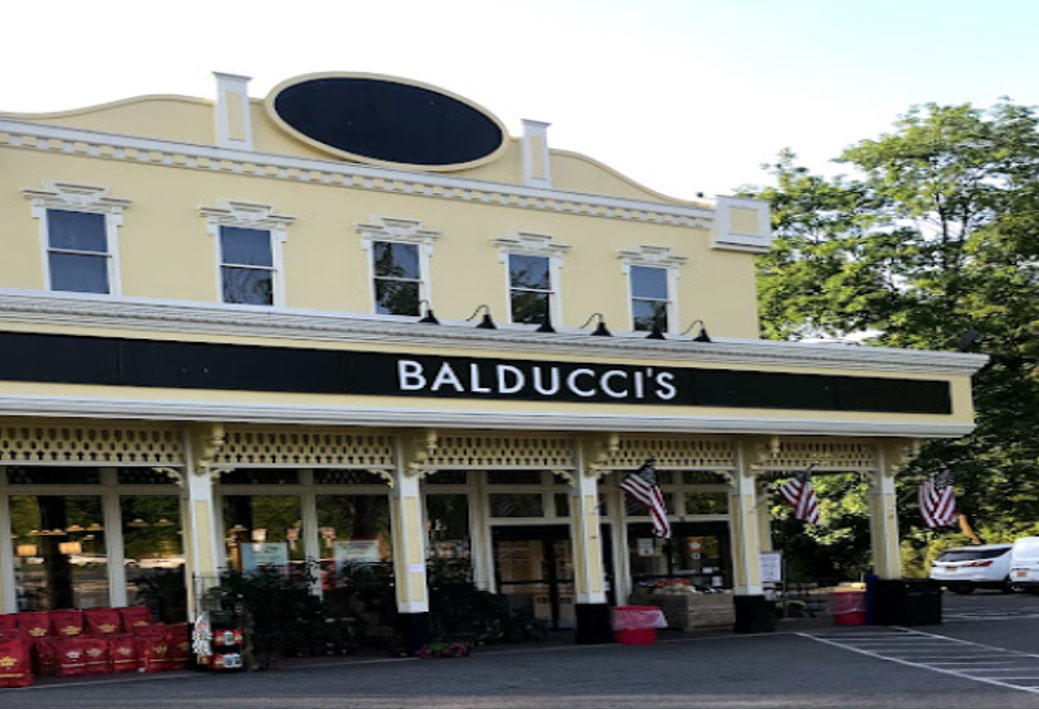 Balducci’s storefront in Scarsdale