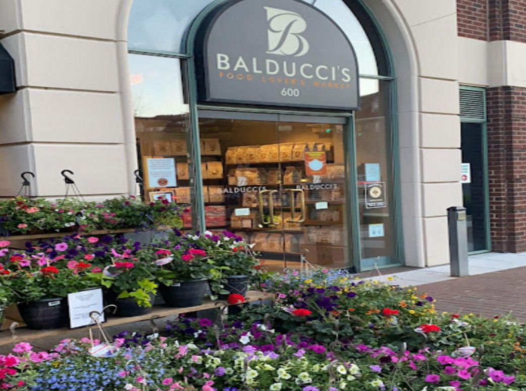 Balducci’s storefront in Alexandria