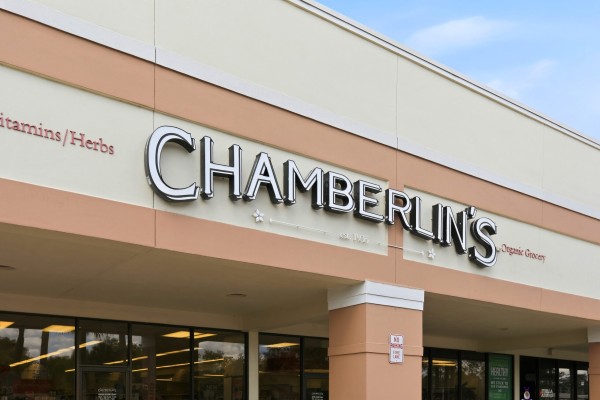 Chamberlin's Natural Foods storefront