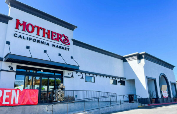 Mother's Market Corona Del Mar storefront