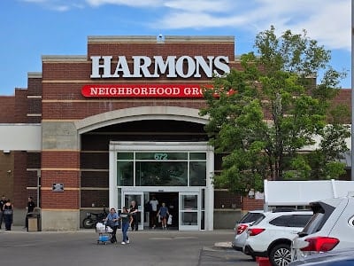 Harmons Draper storefront in Draper, UT