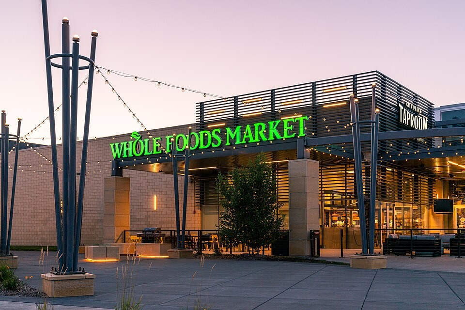 Woodbury Whole Foods Market exterior in Woodbury